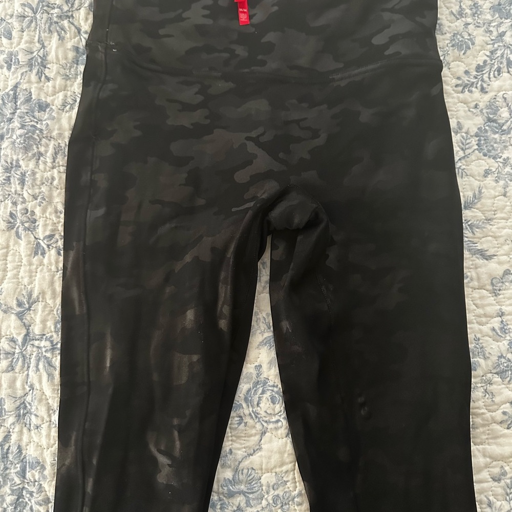 Spanx Black Camouflage Leggings